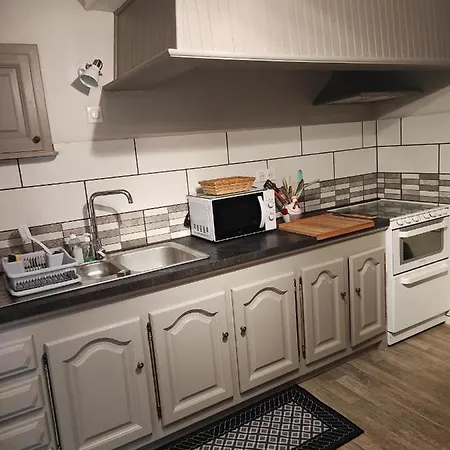 Chez Nadeige شقة Nabirat