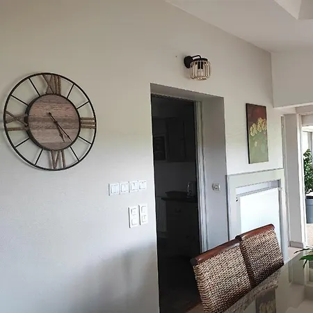 Chez Nadeige شقة *